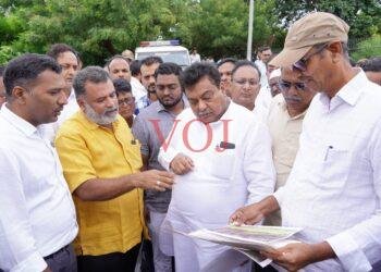 ಕಂದಕ ಹೂಳು ತೆಗೆಯುವುದು-ಪ್ರವಾಹ ನಿಯಂತ್ರಣ ಕಾಮಗಾರಿಗಳಿಗೆ ಉಸ್ತುವಾರಿ ಸಚಿವ ಎಂ.ಬಿ.ಪಾಟೀಲ ಚಾಲನೆ