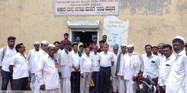 ಸರ್ಕಾರ ನಿಗದಿಪಡಿಸಿದ ದರದಲ್ಲಿಯೇ ಯೂರಿಯಾ ರಸಗೊಬ್ಬರ ಮಾರಾಟ ಮಾಡಬೇಕು ಖಡಕ್ ಎಚ್ಚರಿಕೆ