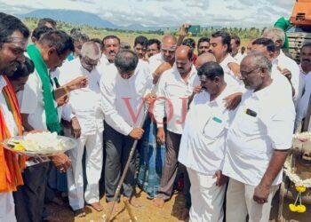 ರಾಮನ ಗುಡ್ಡ ಕೆರೆಗೆ ನೀರು ಹರಿಸುವ ಮಹತ್ವಾಕಾಂಕ್ಷಿ ಕಾರ್ಯಕ್ಕೆ ಚಾಲನೆ ನೀಡಿದ ಶಾಸಕ ಎಂಆರ್ ಮಂಜುನಾಥ್