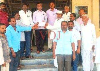 ಜಂಗಮುರಾಳ ಗ್ರಾಮದ ರಸ್ತೆ ತಕರಾರು ಸಮಸ್ಯೆಯನ್ನು ಬಗೆಹರಿಸಲು ಅಧಿಕಾರಿಗಳಿಗೆ ಗ್ರಾಮಸ್ಥರು ಮನವಿ.