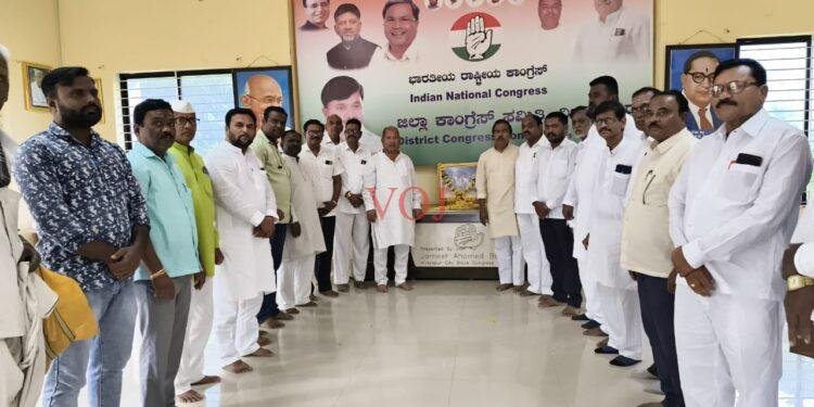 ಕಾಂಗ್ರೆಸ್ ಕಾರ್ಯಲಯದಲ್ಲಿ ಕ್ರಾಂತಿ ಜ್ಯೋತಿ‌ ಆಚರಣೆ..!