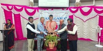 ವಾಣಿಜ್ಯ ಮತ್ತು ವ್ಯವಹಾರ ನಿರ್ವಹಣೆ ಕ್ಷೇತ್ರದಲ್ಲಿ ವ್ಯಾಪಕ ಅವಕಾಶಗಳು