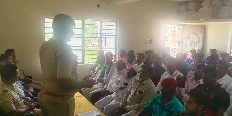 ಮಣ್ಣಿನ ಗಣೇಶ ಮೂರ್ತಿಯನ್ನು ಪ್ರತಿಷ್ಠಾಪಿಸಿ:ವೃತ್ತ ನಿರೀಕ್ಷಕರು ಆನಂದ್ ಮೂರ್ತಿ