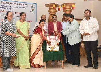 ಮೇಜರ್ ಧ್ಯಾನಚಂದ ಕೇವಲ ಆಟಗಾರರಲ್ಲ, ದೇಶಪ್ರೇಮಿ