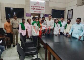 ವಿಜಯಪುರ | ಜಂಟಿ ಕೃಷಿ ನಿರ್ದೇಶಕರ ವಿರುದ್ಧ ಕ್ರಮಕ್ಕೆ ಆಗ್ರಹ