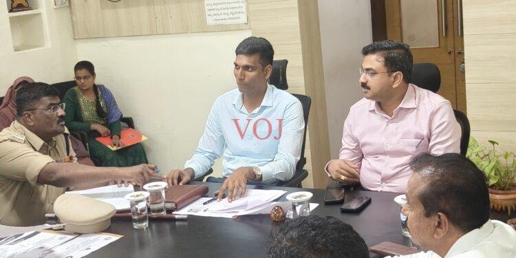 ಗೃಹ ಬಳಕೆ ಸಿಲಿಂಡರ್ ಅನಧಿಕೃತ ರಿಫಿಲಿಂಗ್ : ಆಹಾರ ಇಲಾಖೆ ದಾಳಿ ಸಿಲಿಂಡರ್‍ಗಳ ವಶ