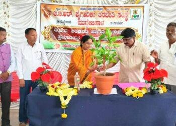 ವೃತ್ತಿ ಬದುಕಿನಲ್ಲಿ ಉತ್ತಮ ಚಾರಿತ್ರ್ಯವನ್ನು ರೂಡಿಸಿಕೊಂಡರೆ, ನೆಮ್ಮದಿ ಜೀವನ ಸಾಧ್ಯ