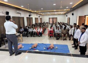 ಸಿವಿಲ್ ಮತ್ತು ಸಂಚಾರಿ ಪೊಲೀಸ್ ಸಿಬ್ಬಂದಿಗೆ ಜೀವರಕ್ಷಣೆ ಕುರಿತು ತರಬೇತಿ