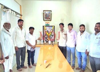 ವೀರರಾಣಿ ಕಿತ್ತೂರು ಚೆನ್ನಮ್ಮ ಸಹಕಾರಿ ಸಂಘದಲ್ಲಿ ವೀರರಾಣಿ ಕಿತ್ತೂರು ಚನ್ನಮ್ಮನವರ 247ನೇ ಜಯಂತಿ