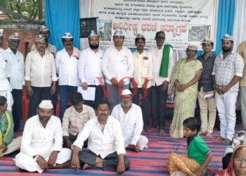 ದೇವರಹಿಪ್ಪರಗಿ ಶಾಸಕರ ವಿರುದ್ಧ ನಡೆಯುತ್ತಿರುವ ಅನಿರ್ದಿಷ್ಟಕಾಲ ಧರಣಿ-ಸತ್ಯಾಗ್ರಹ ಸ್ಥಳಕ್ಕೆ ಆಮ್ ಆದ್ಮಿ ಪಾರ್ಟಿ..!