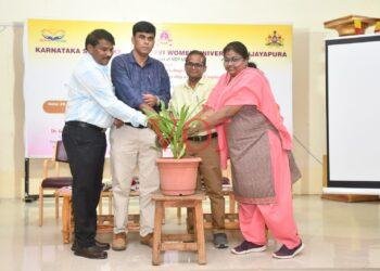 ಮಹಿಳೆಯರ ಸಬಲೀಕರಣವೇ ಸ್ವಶಕ್ತ ಮತ್ತು ಸಮೃದ್ಧ ರಾಷ್ಟ್ರದ ನಿರ್ಮಾಣಕ್ಕೆ ಅಡಿಪಾಯ