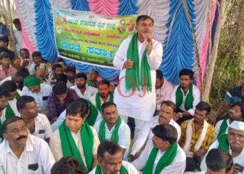 ರೈತರ ವಿಷಯದಲ್ಲಿ ಕಾಂಗ್ರೆಸ್ ಸರ್ಕಾರ ಎಡವಿದೆ-ನಡಹಳ್ಳಿ