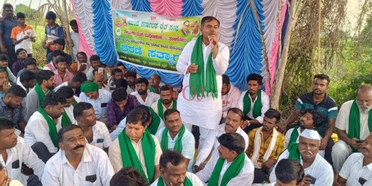 ರೈತರ ವಿಷಯದಲ್ಲಿ ಕಾಂಗ್ರೆಸ್ ಸರ್ಕಾರ ಎಡವಿದೆ-ನಡಹಳ್ಳಿ