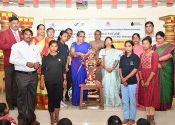 ಇಂದಿನ ಡಿಜಿಟಲ್ ಯುಗದಲ್ಲಿ ಮೊಬೈಲ್ ಬಳಕೆ ಅನಿವಾರ್ಯ