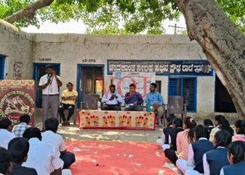 ಪ್ರೌಢ ಶಾಲೆಯ ವಿಧ್ಯಾರ್ಥಿಗಳಿಗೆ ಉಳಿತಾಯದ ಮಹತ್ವದ ಬಗ್ಗೆ..!