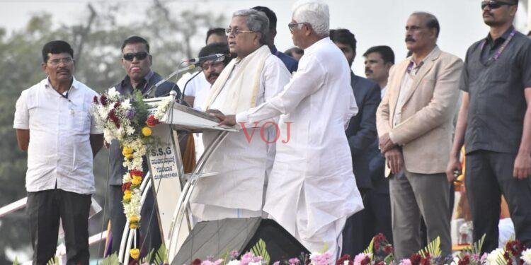 ಸಾಲಗುಂದಾ ಏತನೀರಾವರಿ, ಮುಳ್ಳೂರು ಏತ ನೀರಾವರಿ ಮತ್ತು ವಳಬಳ್ಳಾರಿ ವಿಯರ್ ಕಾಮಗಾರಿಗಳಿಗೆ ಚಾಲನೆ