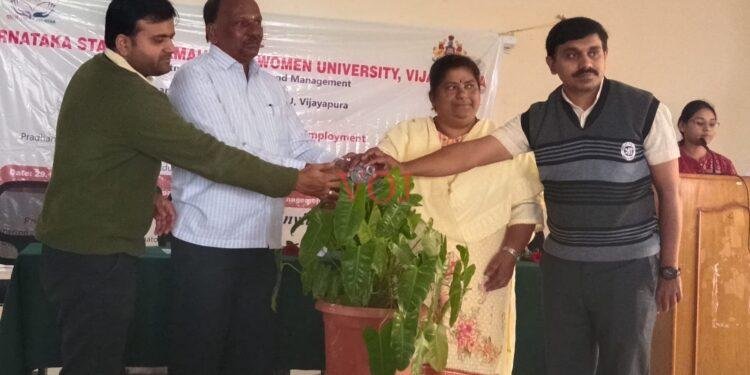 ಮಹಿಳೆಯ ಶಕ್ತಿ-ಉದ್ಯಮಶೀಲತೆಯ ಮೂಲಕ ಸ್ವಾವಲಂಬಿ ಸಮಾಜ ನಿರ್ಮಾಣ: ಮಹಾಂತೇಶ್ ಅಗಸಿಮುಂದಿ