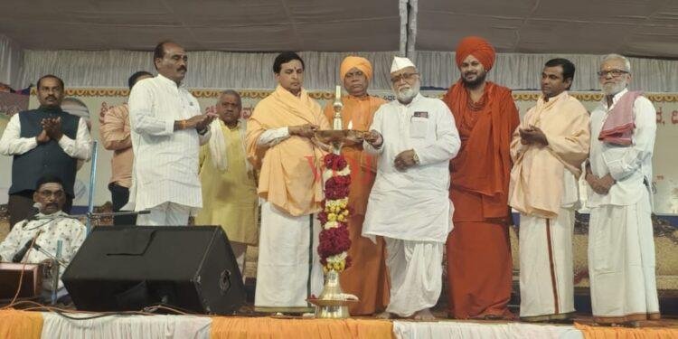 ಸಮಾಜಮುಖಿ ಕಾರ್ಯದಲ್ಲಿ ಗೊಳಸಾರ ಮಠದ ಕಾರ್ಯ ಶ್ಲಾಘನೀಯ