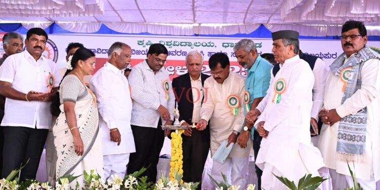 ಜನವರಿ 4ರಿಂದ 6ರ ವರೆಗೆ ಕೃಷಿ ಮೇಳ ರೈತರು ಸಾವಯವ ಕೃಷಿ ಪದ್ಧತಿ ಅಳವಡಿಸಿಕೊಳ್ಳಿ-ವಿಠ್ಠಲ ಕಟಕಧೋಂಡ