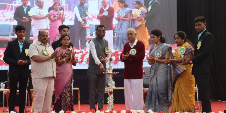 ಶಾಲೆಗಳು ಮಕ್ಕಳಲ್ಲಿಶಿಸ್ತು, ಸಂಸ್ಕಾರ ಹಾಗೂ ಜೀವನ ಮೌಲ್ಯಗಳನ್ನು ಬೆಳೆಸುವ ಪವಿತ್ರ ಕೇಂದ್ರ