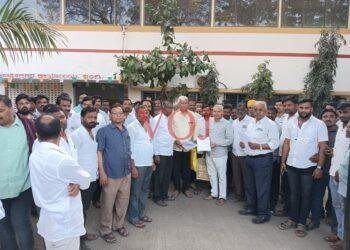 ಬಂಗಾರದ ವರ್ತಕರಿಂದ ಬೃಹತ್ ಪ್ರತಿಭಟನೆ