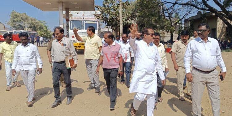 ಬಸ್ ನಿಲ್ದಾಣ ಅಭಿವೃದ್ದಿಗೆ 4 ಕೋಟಿ 90 ಲಕ್ಷ ರೂ ಮಂಜೂರು ಶಾಸಕ ನಾಡಗೌಡ