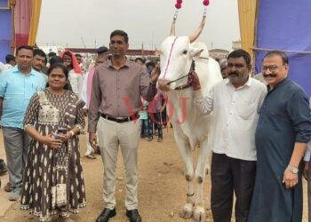 ಜಾನುವಾರು ಜಾತ್ರೆ: ತೊರವಿಗೆ ಭೇಟಿ ನೀಡಿ ಪರಿಶೀಲನೆ ನಡೆಸಿದ ಜಿಲ್ಲಾಧಿಕಾರಿ ಡಾ.ಆನಂದ ಕೆ