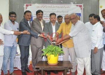 ಸಮಾಜದ ಸುವ್ಯವಸ್ಥೆಗಾಗಿ ತಮ್ಮ ಜೀವನವನ್ನೇ ಮುಡಿಪಾಗಿಟ್ಟಿರುವ ವ್ಯಕ್ತಿಗಳಲ್ಲಿ ರಫೀ ಭಂಡಾರಿ