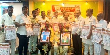 ಜನಪ್ರೀಯತೆಯ ಮಧ್ಯೆದಲ್ಲಿ ನಡೆಯುವ ಸನ್ಮಾನಗಳು ಸಹಜವಾಗಿದ್ದು ಕೆಲವರು ಬೆದರಿಸಿ ಸನ್ಮಾನ ಮಾಡಿಸಿಕೊಳ್ಳುತ್ತಾರೆ