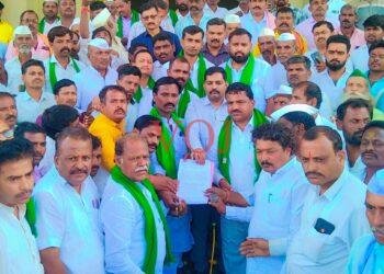 ಲಿಂಬೆಗೆ ₹1000 ಕೋಟಿ ರೂಪಾಯಿ ವಿಶೇಷ ಪ್ಯಾಕೇಜ್ ಆಗ್ರಹ..!