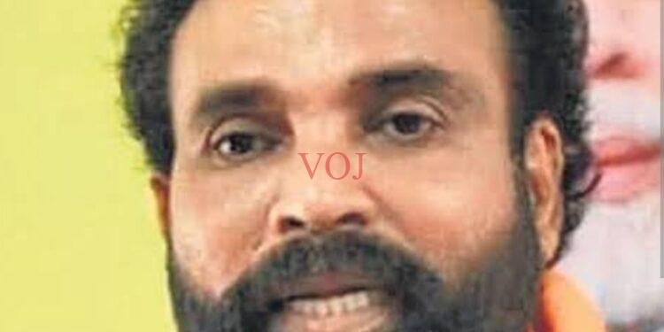 ಹುಬ್ಬಳ್ಳಿಯಲ್ಲಿ ಮಹಿಳೆಯನ್ನು ವಿವಸ್ತ್ರಗೊಳಿಸಿ ಹಲ್ಲೆ ನಡೆಸಿರುವ ಪ್ರಕರಣ ರಾಜ್ಯದ ಮಾನವನ್ನು…! ಮಾಜಿ ಸಚಿವ ಬಿ ಶ್ರೀ ರಾಮಲು