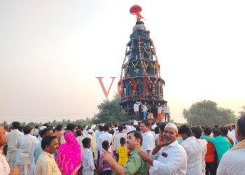 ವೃಷಭಲಿಂಗೇಶ್ವರ ಶಿವಯೋಗಿಗಳ ಜಾತ್ರೋತ್ಸವ, ಸಾವಿರಾರು ಭಕ್ತರವೃಂದದ ಮಧ್ಯ ರಥೋತ್ಸವ