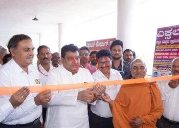 ವಿಜಯವಾಣಿ : ವಿದ್ಯಾರ್ಥಿಗಳ ಭವಿಷ್ಯಕ್ಕೆ ದಿಕ್ಕು ನೀಡುವ ವಿದ್ಯೋತ್ಸವ ಎಜುಕೇಶನ್ ಎಕ್ಸ್’ಪೊ–2026 ಉದ್ಘಾಟನೆ