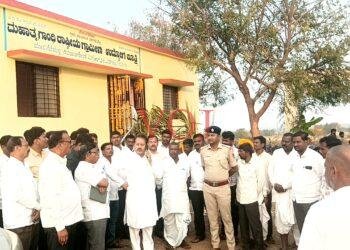 ಗ್ರಾಮೀಣ ಆರ್ಥಿಕ ಸಬಲೀಕರಣಕ್ಕೆ ಪಂಚ ಗ್ಯಾರಂಟಿಗಳು,ಉದ್ಯೋಗ ಖಾತ್ರಿ ಪೂರಕ: ಶಾಸಕ ನಾಡಗೌಡ