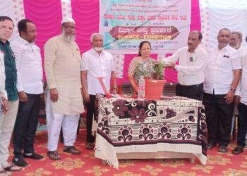 ಮಕ್ಕಳಲ್ಲಿ ಕ್ರಿಯಾತ್ಮಕ ಮನೋಭಾವ ಬೆಳೆಸಿ-ಬಿಇಓ ಮುಜಾವರ