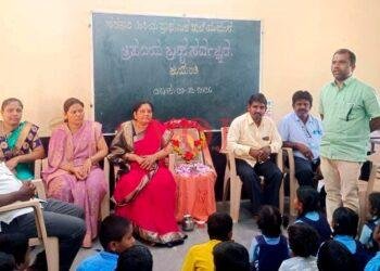 ಸರ್ವಜ್ಞರ ವಚನಗಳು ಸಮಾಜದ ಅಂಕುಡೊಂಕುಗಳನ್ನು ತಿದ್ದುವಲ್ಲಿ ಇಂದಿಗೂ ದಾರಿದೀಪವಾಗಿವೆ: ಸಿದ್ದನಗೌಡ ಬಿಜ್ಜೂರ