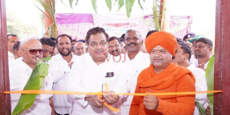 ಗ್ರಾಮ ಪಂಚಾಯಿತಿಗಳಲ್ಲಿ ಮೂಲಸೌಲಭ್ಯಗಳನ್ನು ಒದಗಿಸುವ ಮೂಲಕ ಗ್ರಾಮ ಆಡಳಿತವನ್ನು ಮತ್ತಷ್ಟು ಬಲಪಡಿಸಲಾಗುತ್ತಿದೆ: ಸಚಿವ ಡಾ: ಎಂ ಬಿ ಪಾಟೀಲ