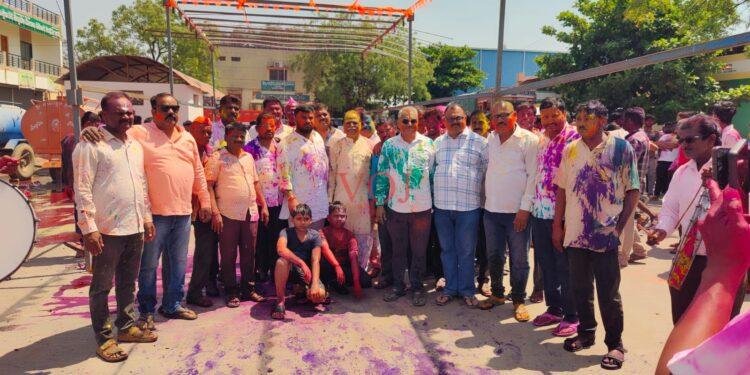 ಅಬ್ಬಬ್ಬಾ ಇಂಡಿಯಲ್ಲಿ ರಂಗಪಂಚಮಿ ಹೇಗೆ ಇತ್ತು ಗೊತ್ತಾ..?