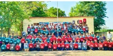 ಕೆಕ್ಕರಸಾವಳಗಿ ಶಾಲೆಯಲ್ಲಿ 225 ಮಕ್ಕಳಿಗೆ ಉಚಿತ ಬ್ಯಾಗ್