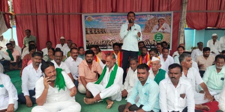 ಭೀಮಾ ನದಿಗೆ ತಕ್ಷಣ ನೀರು ಹರಿಸದಿದ್ದರೆ ಉಗ್ರ ಹೋರಾಟ ಅನಿವಾರ್ಯ” : ಮಹಾಂತಗೌಡ ಪಾಟೀಲ ಗೌರ