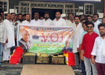 ಮಲ್ಲಿಕಾರ್ಜುನ ಖರ್ಗೆ ರಾಷ್ಟ್ರಮಟ್ಟದ ಜನಪರ ನಾಯಕ: ಅಂಬರೀಶ ಬುರಲಿ