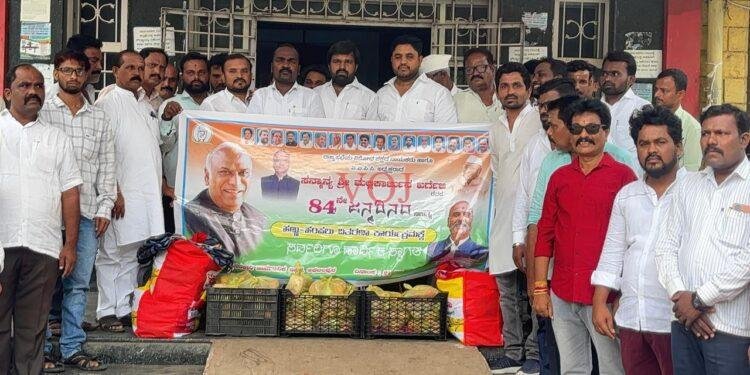 ಮಲ್ಲಿಕಾರ್ಜುನ ಖರ್ಗೆ ರಾಷ್ಟ್ರಮಟ್ಟದ ಜನಪರ ನಾಯಕ: ಅಂಬರೀಶ ಬುರಲಿ