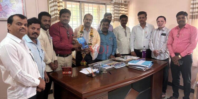 ಇಂಡಿಯಲ್ಲಿ ನೂತನ ಬಿಇಓಗೆ ಸನ್ಮಾನ – ಮಕ್ಕಳ ಕಲಿಕೆಗೆ ಹೆಚ್ಚಿನ ಒತ್ತು ನೀಡುವ ಭರವಸೆ