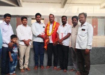 ಗಜಾನಂದ ಗಿಣ್ಣಿ ಅವರಿಗೆ ರೈತ ಮೋರ್ಚಾ ಉಪಾಧ್ಯಕ್ಷ ಸ್ಥಾನ: ಗೆಳೆಯರ ಬಳಗದಿಂದ ಸನ್ಮಾನ